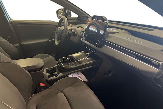 Toyota C-HR 7 of 21