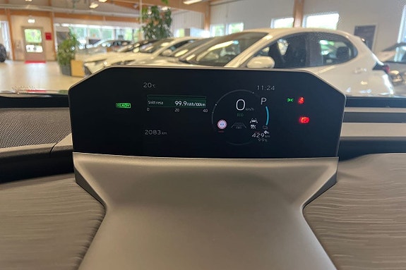 Toyota C-HR 16 of 21