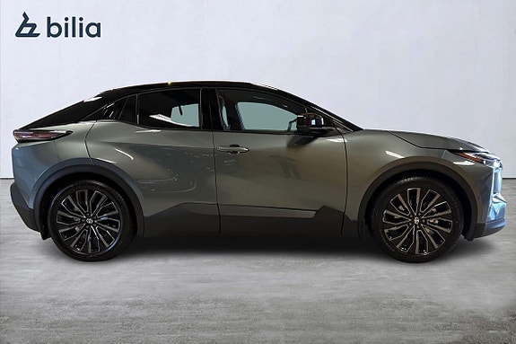 Toyota C-HR 18 of 21