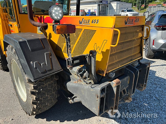Redskapsbärare Wille 655 med vikplog 26 of 27