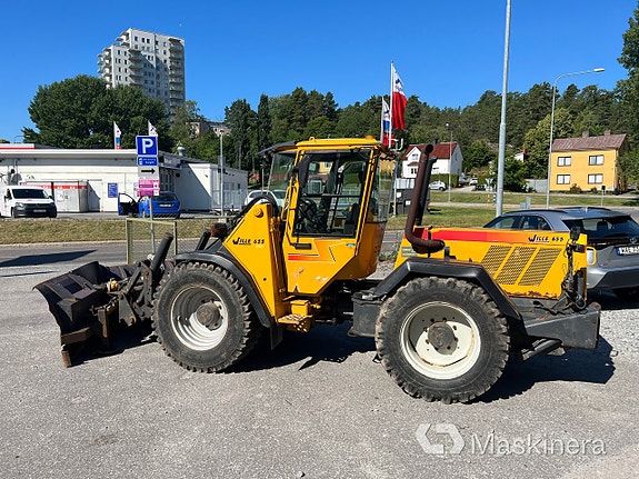 Redskapsbärare Wille 655 med vikplog 8 of 27