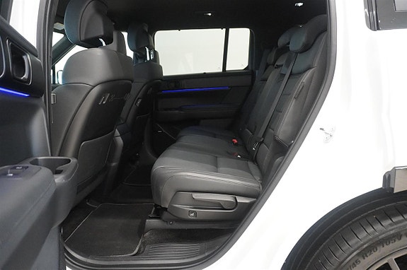 Hyundai Santa Fe 4 of 17