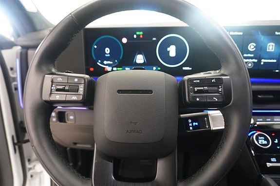 Hyundai Santa Fe 14 of 17