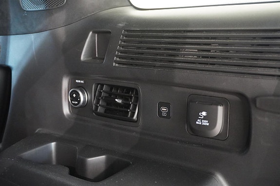 Hyundai Santa Fe 9 of 17