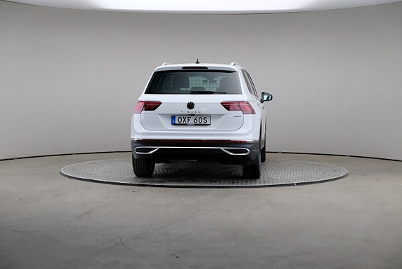 Volkswagen Tiguan 5 of 24