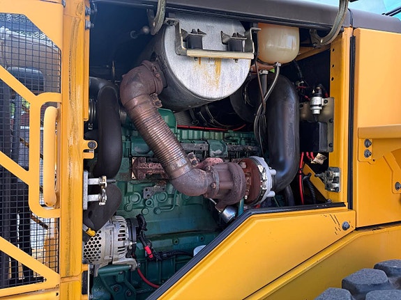 Lastmaskin Volvo L60F 7 of 9