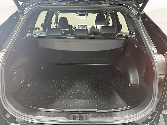 Toyota RAV4 13 of 19