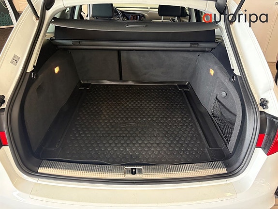 Audi A4 14 of 14