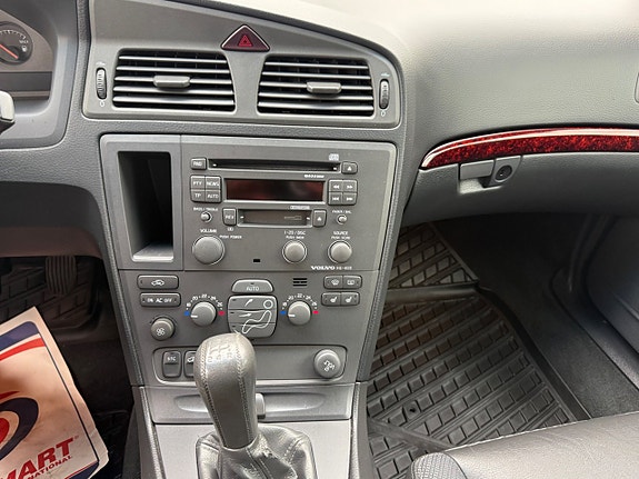 Volvo S60 15 of 16