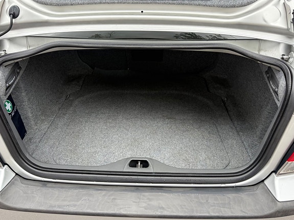 Volvo S60 8 of 16
