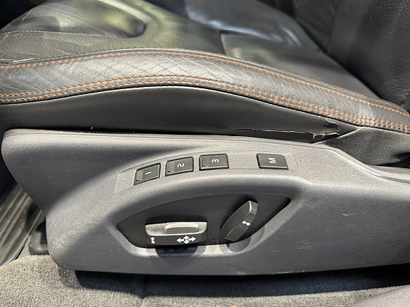 Volvo XC60 12 of 24