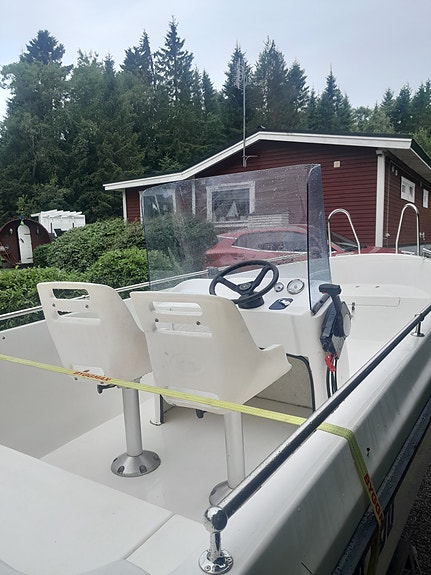 Searider 550 4 of 8