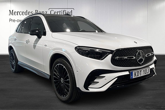 Mercedes-Benz GLC300 e 2 of 19