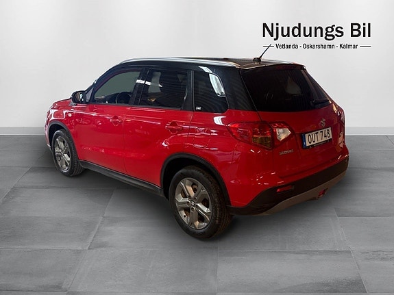 Suzuki Vitara 2 of 10