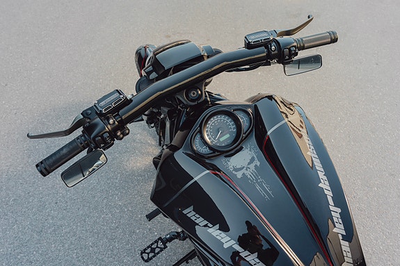 Harley-Davidson Night Rod Custom / 360 kit custom NLC Arnott Luftfjäd 8 of 19
