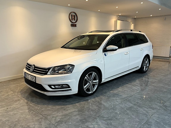 Volkswagen Passat 2 of 18