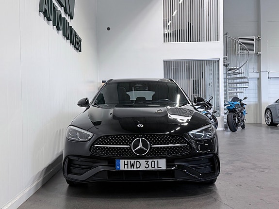 Mercedes-Benz C300 e 21 of 21