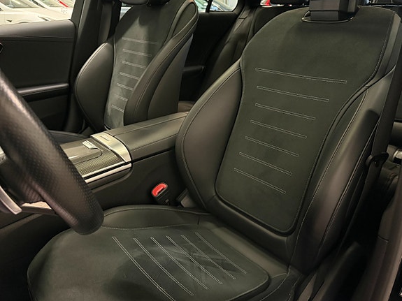 Mercedes-Benz C300 e 8 of 21