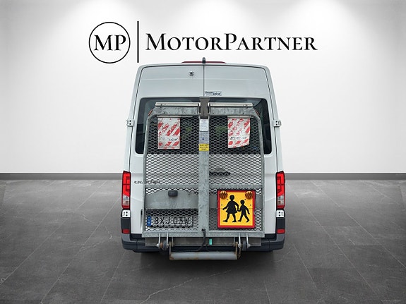 Volkswagen Crafter 35 6 of 21