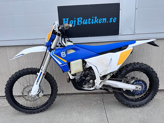 Husqvarna FE 350 Heritage 2 of 6