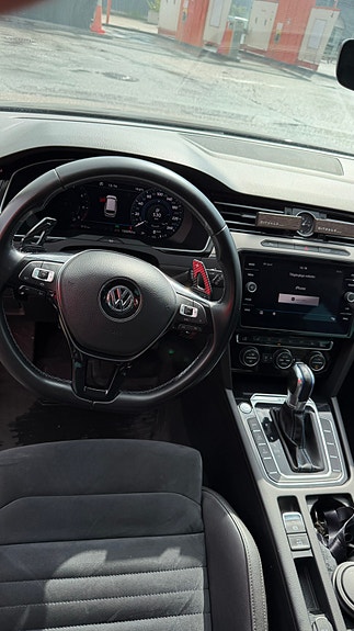 Volkswagen Kombi 9 of 9