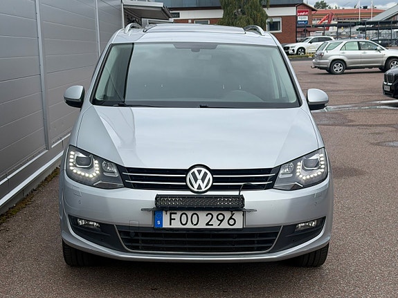 Volkswagen Sharan 3 of 14