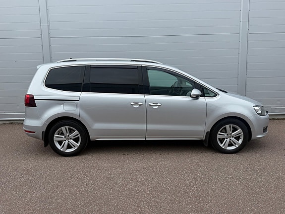 Volkswagen Sharan 8 of 14