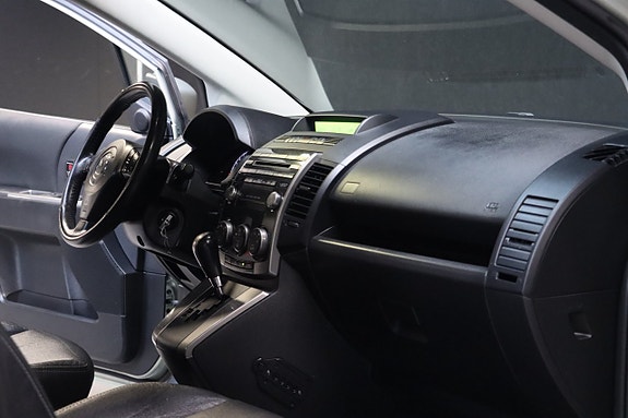 Mazda 5 15 of 23