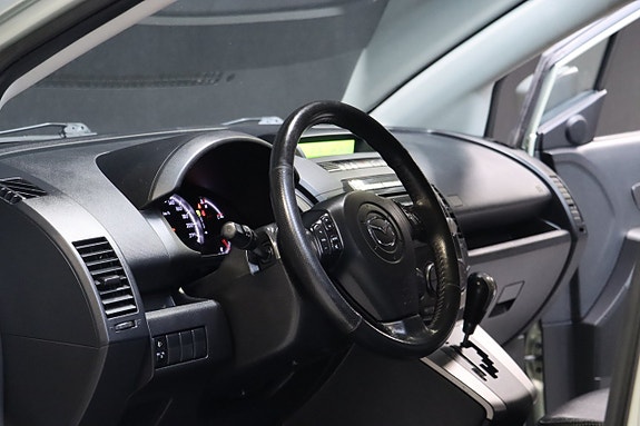 Mazda 5 10 of 23