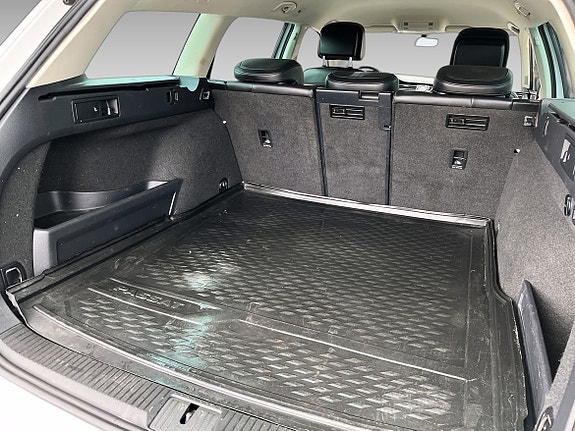Volkswagen Passat 19 of 19