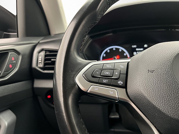 Volkswagen T-Cross 15 of 25