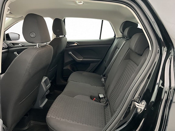 Volkswagen T-Cross 21 of 25