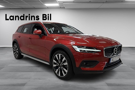 Volvo V60 Cross Country 3 of 20
