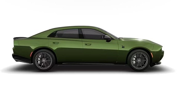 Dodge Charger 2 of 10