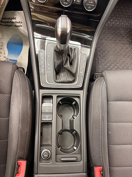 Volkswagen Golf I 23 of 26