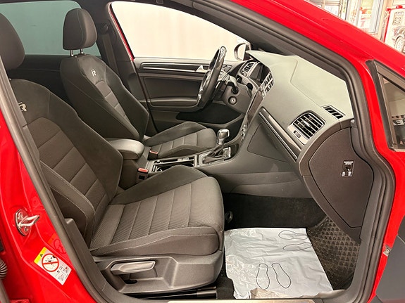 Volkswagen Golf I 13 of 26