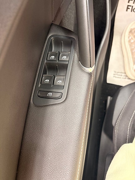 Volkswagen Golf I 24 of 26