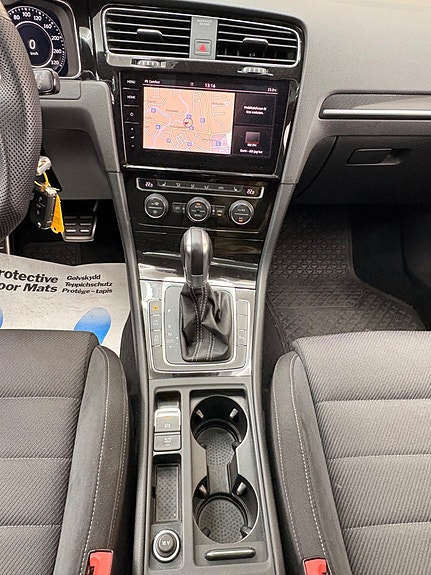 Volkswagen Golf I 18 of 26