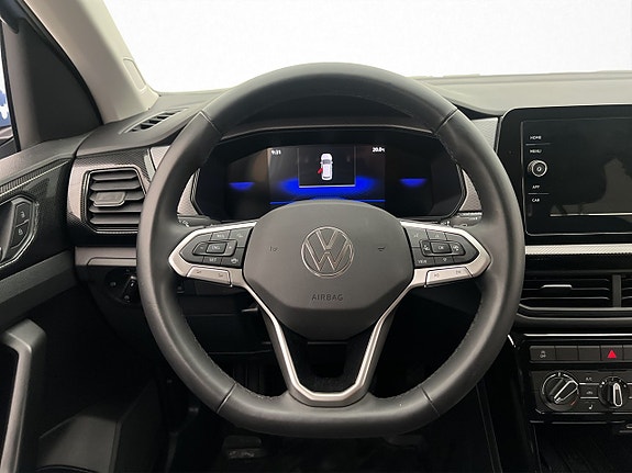 Volkswagen T-Cross 13 of 28