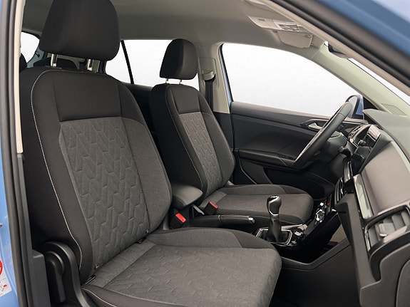 Volkswagen T-Cross 22 of 28