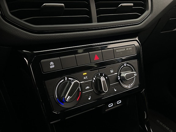 Volkswagen T-Cross 20 of 28