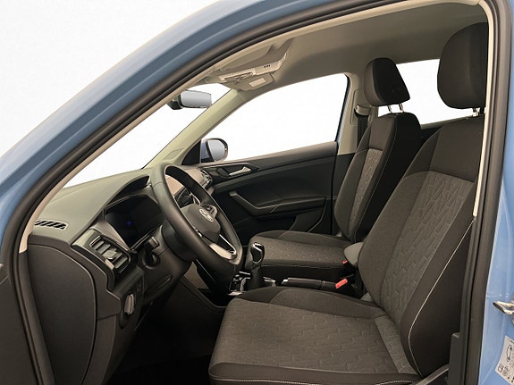 Volkswagen T-Cross 11 of 28