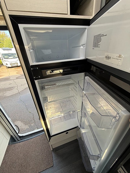 Chausson 650 TITANIUM PREMIUM Dieselvärmare, automatlåda 170hk, stor garderob med mer 20 of 21