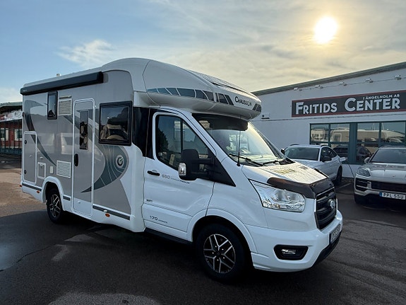 Chausson 650 TITANIUM PREMIUM Dieselvärmare, automatlåda 170hk, stor garderob med mer 2 of 21