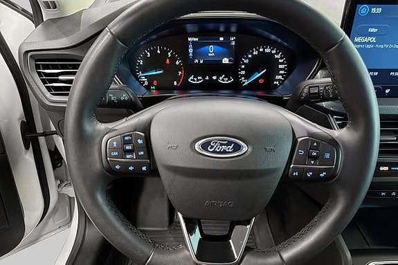 Ford Focus 9 of 16