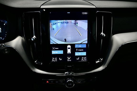 Volvo XC60 24 of 28