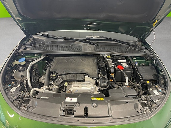 Peugeot 308 18 of 26