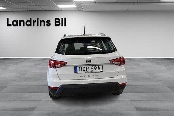 Seat Arona 5 of 14