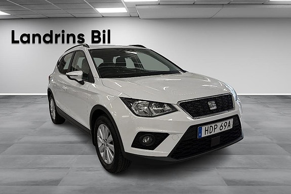 Seat Arona 3 of 14