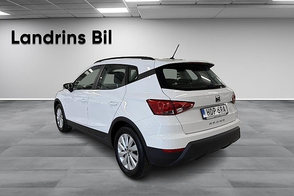 Seat Arona 6 of 14